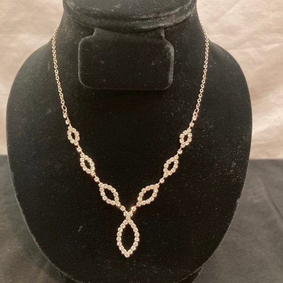 Gold Simulated Crystal Marquise Necklace - Picture 4 of 6